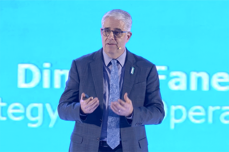 08. InterSystems IntelliCare – A Next Generation EHR with AI at its Centre - Introduction (Dimitri Fane).png