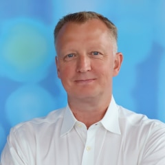 Tom Hartung InterSystems